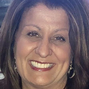 Meet your Posher, Marcia